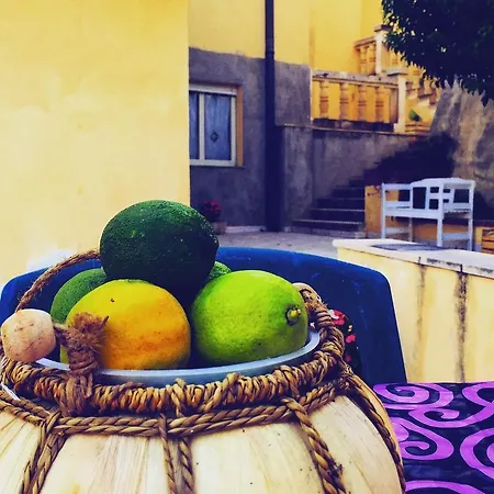 Noto Holiday *